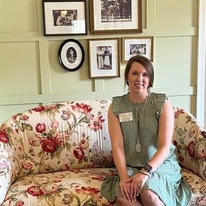 Meet your Posher, Sara